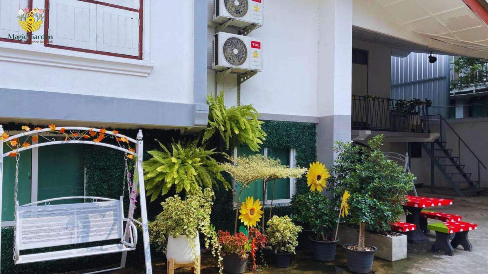 Magic Garden Residence Bangkok Esterno foto